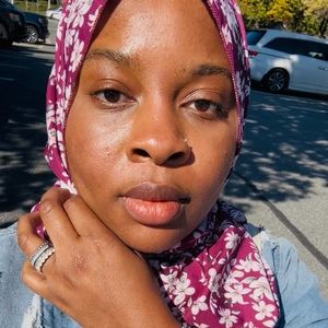 Meet your Posher, Kendra